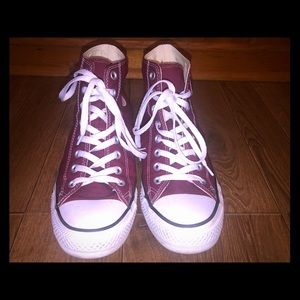 Converse Chuck Taylor Burgundy